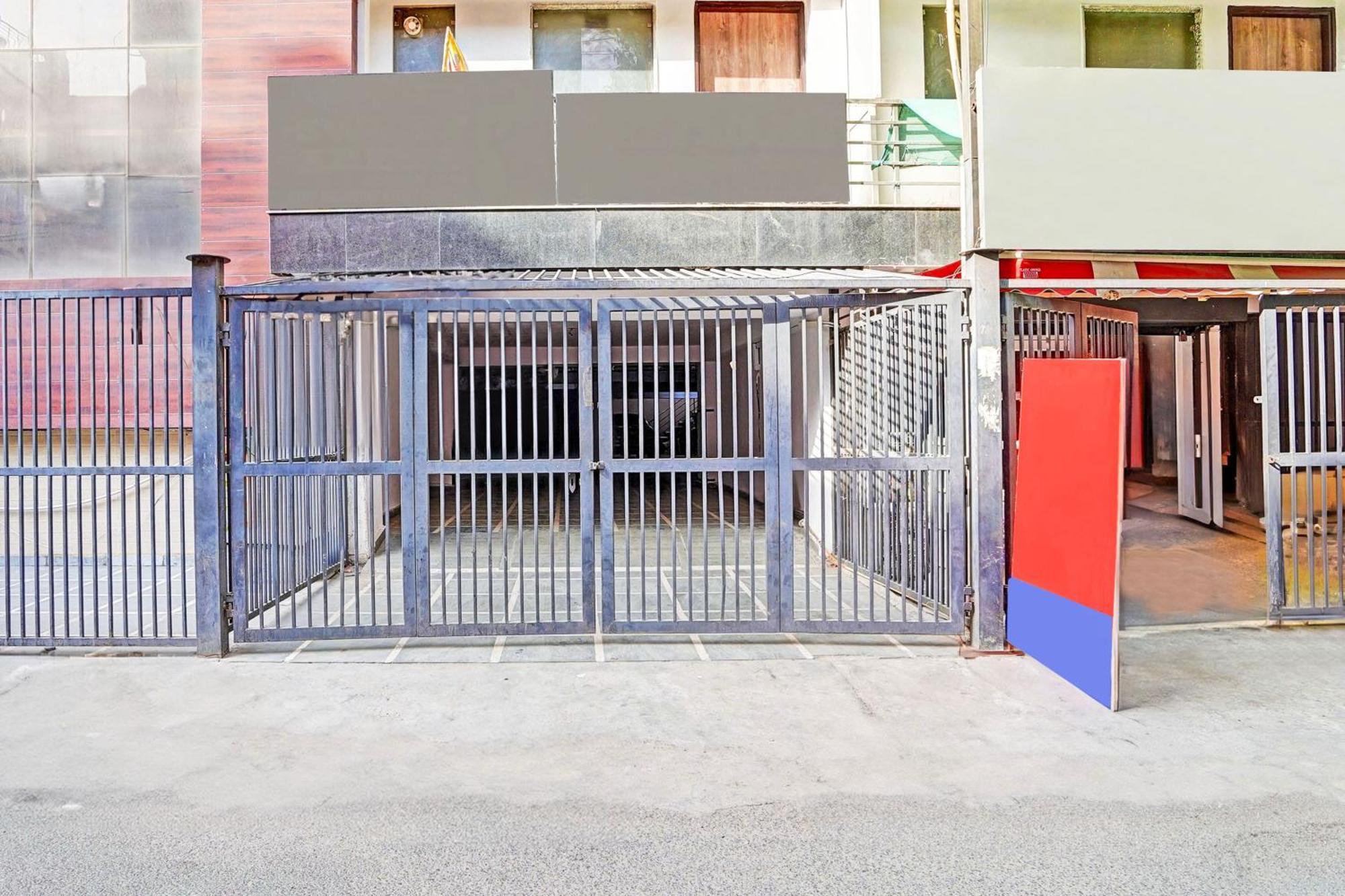 Collection O Tilak Nagar Near Pacific Mall Delhi  Exterior foto